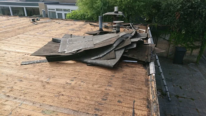Platdak vervangen Heeze
